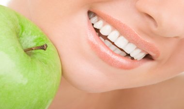 Ağız ve Diş Sağlığınızı Korumak İçin Beslenme İpuçları