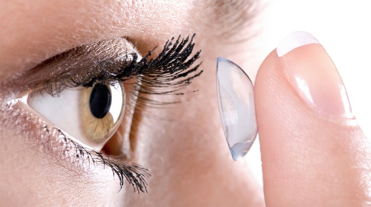Kontakt Lens Kullanırken Bunlara Dikkat! Göz Kaybına Sebep Olabilir