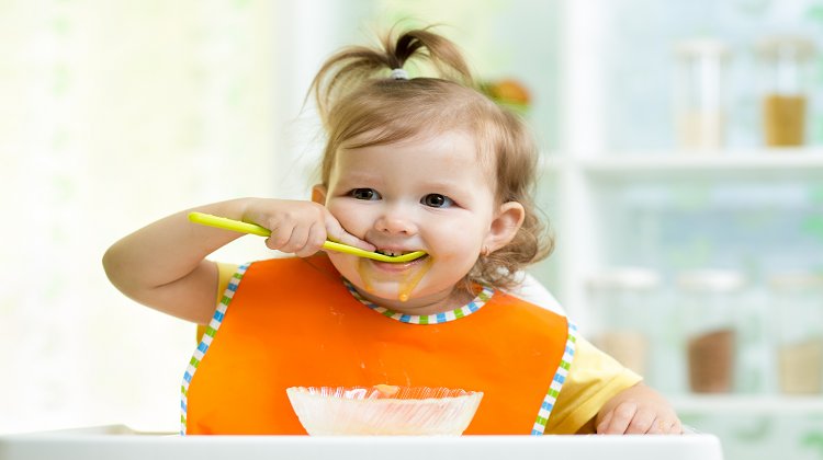 İştahsız Çocuğa  Yemek Nasıl Yedirilir?