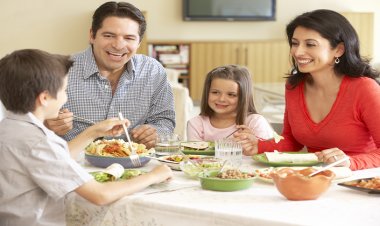 Hafif ve Sağlıklı Yaz Akşamları İçin Sofra Tavsiyeleri