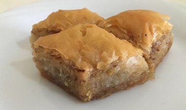 Bayramda Yediğiniz Tatlılar Kaç Kalori?