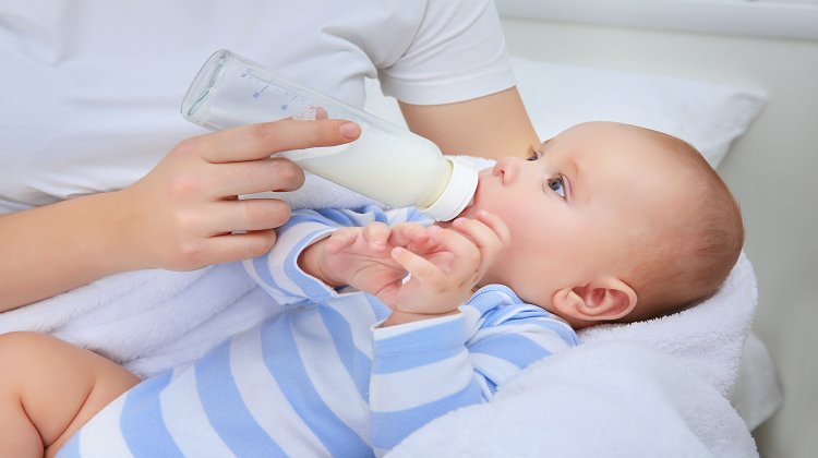 Bebeklerde Görülen İnek Sütü Protein Alerjisi
