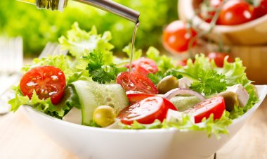 Beslenme Uzmanından Salatadaki Gizli Tehlikelere Karşı 9 Uyarı