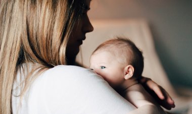 Tüp Bebek Tedavisi Göreceklere Sevindiren Haber: Yaş Sınırı Uzatıldı