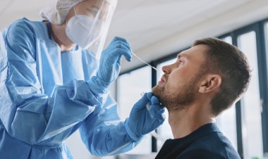 Aşı Olmayan Öğrenci Ve Öğretmene PCR Testi Şartı Geliyor