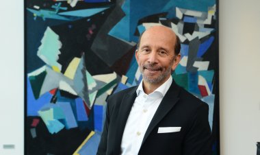 Abdi İbrahim İki Uluslararası Ödüle Layık Görüldü