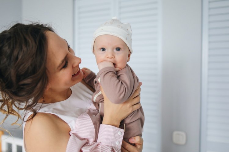 Koronavirüs Anne Sütünden Bebeğe Geçer mi? İşte Annelerin Merak Ettiği Sorular Ve Yanıtları
