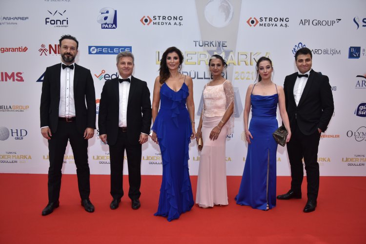 Pierre Fabre Türkiye'ye ' Yılın Sağlık Sektörüne Katkı'  Ödülü