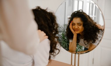 Bu Belirtiler Psikolojinizin Bozuk Olduğuna İşaret Ediyor!