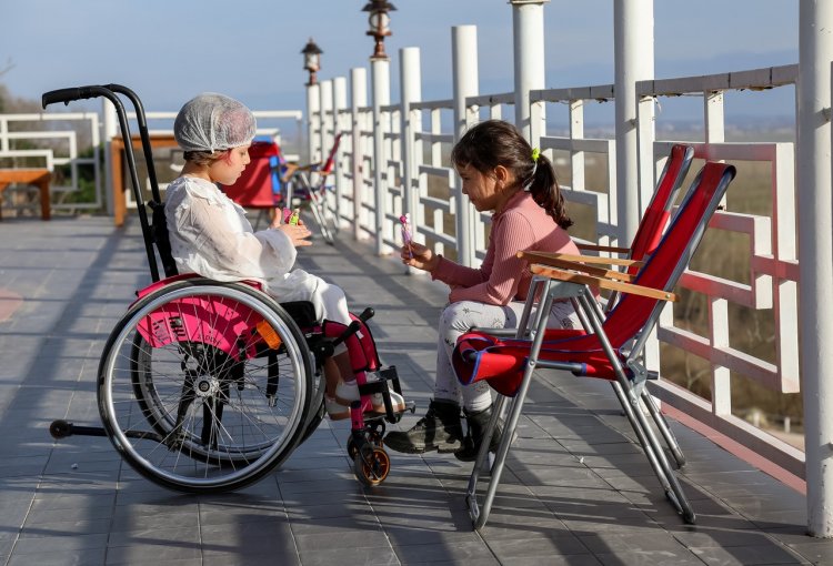 Çocukluğun İlk Yıllarında Ortaya Çıkan Serebral Palsi'ye Dikkat!