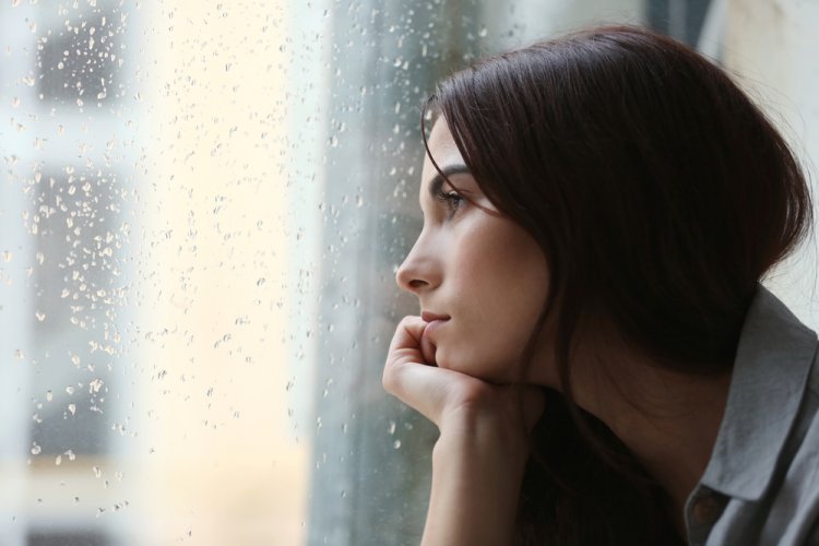 Bu Belirtiler Varsa Dikkat: Sonbahar Depresyonuna Girmiş Olabilirsiniz