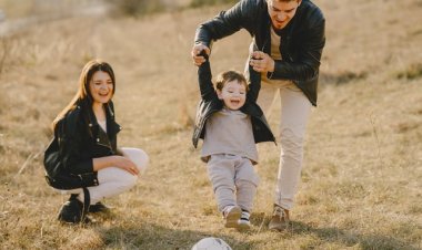 Bebekler İçin İlk Adım Ayakkabısı Nasıl Olmalı?