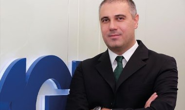 Nobel İlaç Türkiye'nin Genel Müdürü Oğuz Akandil Oldu