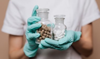 81 İlde Ezca Depolarına Ve Eczanelere İlaç Denetimi