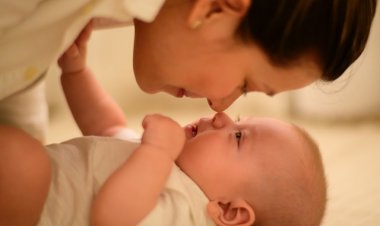 Bebeklerde Kulak Ağrısı İşaretlerine Dikkat