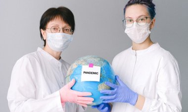 DSÖ Duyurdu: Aşılar Omicron'a Karşı Etkili Mi?