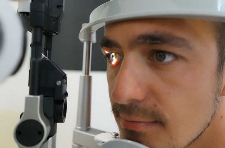 Göz Migrenine Dikkat: Erkeklerde Daha Çok Görülüyor