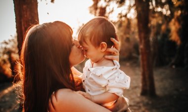 Sarılmanın İyileştirici Gücü: Güvende Hissettiriyor