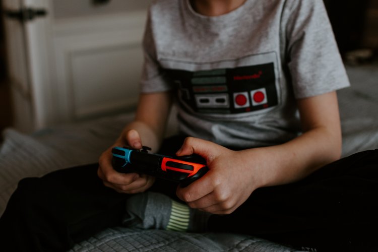 Bilgisayar Oyunları Çocuklarda Dikkat Eksikliğine Yol Açıyor