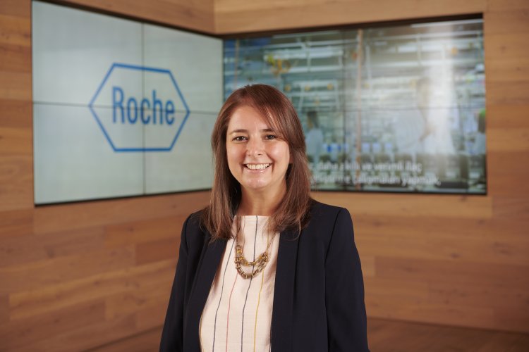 Banu Gülsün, Roche İlaç Türkiye'nin İnsan ve Kültür Lideri