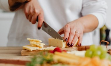 Peynirdeki ve Paketli Ürünlerdeki Tuza Dikkat!