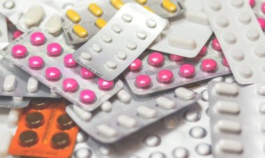 İnternette Sahte İlaç Tehlikesine Dikkat