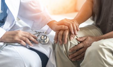 El Titremesi Parkinson Hastalığının İlk Habercisi