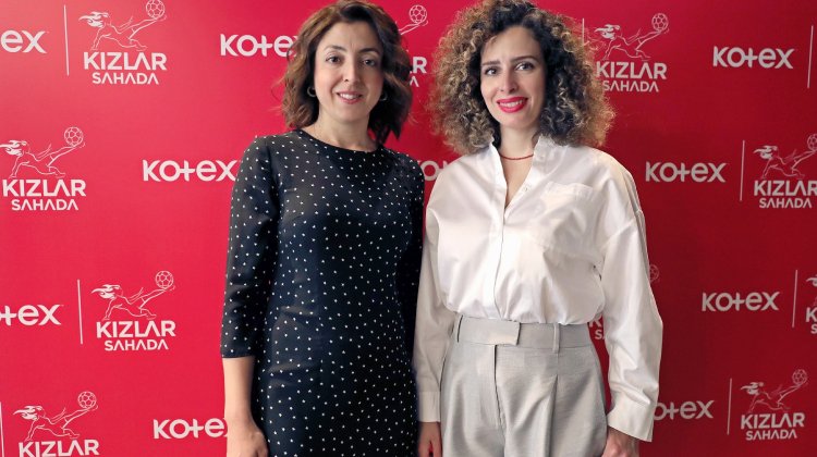 kotex ve kızlar sahada