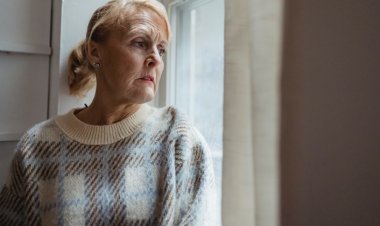 Unutkanlığınızın Sebebi Yaşlılık Değil, Fazla Bilgi Olabilir!