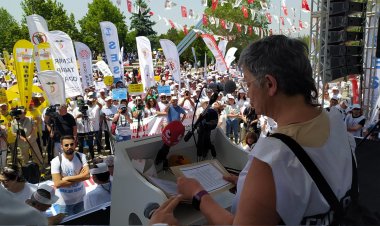 TTB ve Sağlık Çalışanları ‘Beyaz Miting’te Buluştu