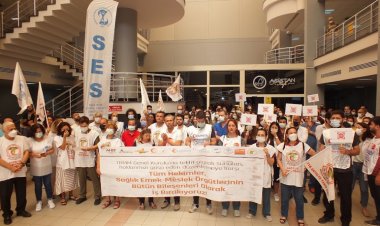 Sağlık Çalışanları Özlük Haklarının İyileştirilmesi İçin Grevde