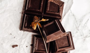 Bayramda Bitter Çikolata Yiyoruz! Daha Az Şeker, Daha Çok Fayda!