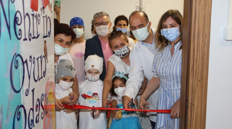 Kanser Hastası Çocuklar İçin Akdeniz Üniversitesi'nde Oyun Odası Açıldı