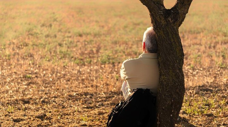 Yaşlılarda Yalnızlık ve Sosyal İzolasyon Sorunları Arttı! Peki Ne Yapmalı?