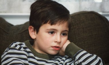 Uyaran Eksikliği mi Otizim mi?