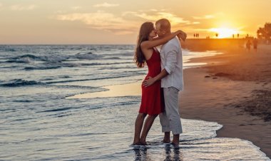 Sağlıklı Bir İlişki Nasıl Olmalı?  İlişkiye Zarar Veren Bu Tutumlara Dikkat