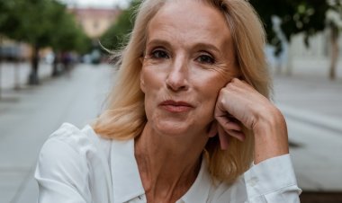 Menopoz Cinsel Hayatı Nasıl Etkiler?