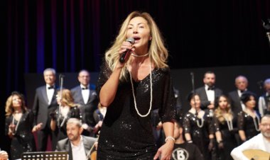 Liv Türk Müziği Korosu'na Yoğun İlgi