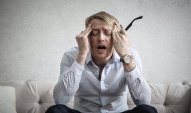 Öğün Atlamalar ve Gece Atıştırmaları Migreni Tetikliyor