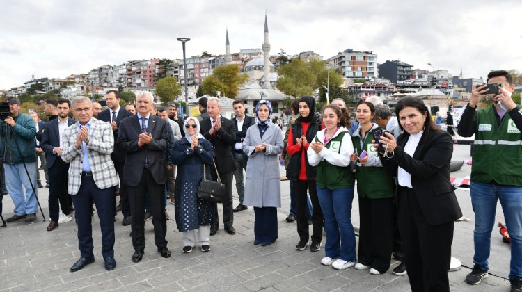 Tütünü bırak, geleceğe bak sergisi