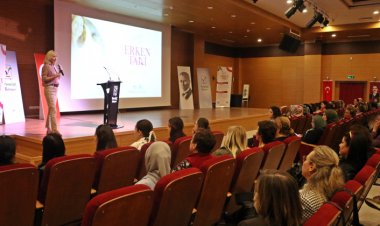 AstraZeneca'dan Kendini Tanı, Erken Tanı Meme Kanseri Farkındalık Hareketi