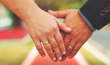 Sağlıklı Bir Evlilik İçin Eşinize Bunları Sakın Söylemeyin