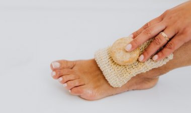 Evde Ayak Bakımı Nasıl Yapılır? İşte Basit ve Etkili Bakım Tüyoları