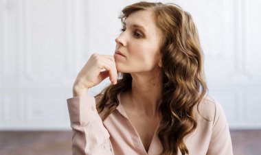 Mitomani mi Beyaz Yalan mı?