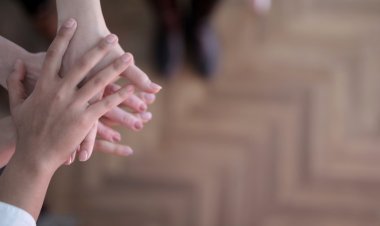 Cinsel İstismara Uğrayan Çocuğa Aile Nasıl Yaklaşmalı?