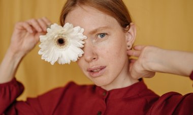 Göz Kapağı Sarkması Kaderiniz Olmasın