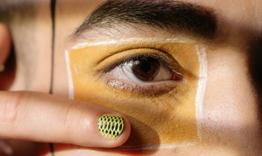 Göz Seğirmesi Nedir,  Neden Olur?