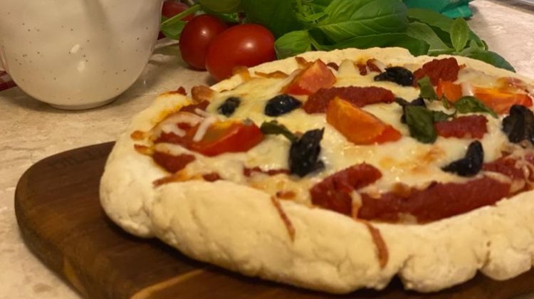 İtalyan Mutfağı Sevenlere Glutensiz Ev Pizzası Tarifi
