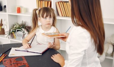 Karnesi Zayıf Olan Öğrenciye Nasıl Davranmalı?