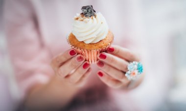 Tatlıya 'Hayır' Diyemeyenler İçin Glutensiz Limonlu Cupcake Tarifi